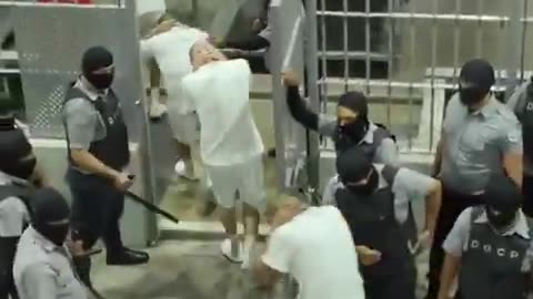 @realDonaldTrump