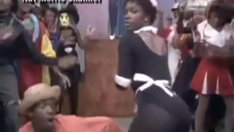 B.SERIOID FEAT C-BEEZY - FUCC THE GHOST (I'M NEVER GONNA CUMM DANCE REMIX)