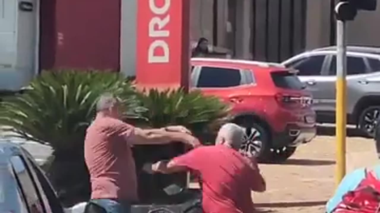 Old men roadrage