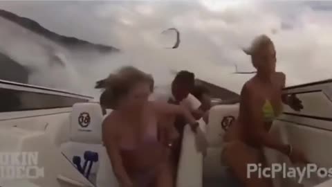 😂🌊 Ocean Fail That Will Make You Laugh! | FunFM