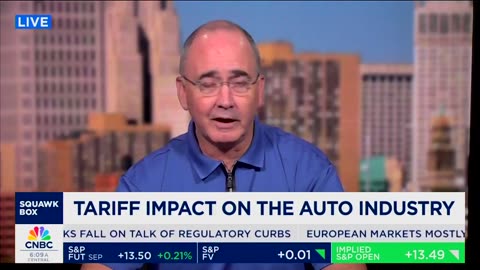 United Auto Workers President Shawn Fain says Trump's tariffs are HELPING the auto industry