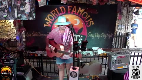 LIVE Music Everyday!