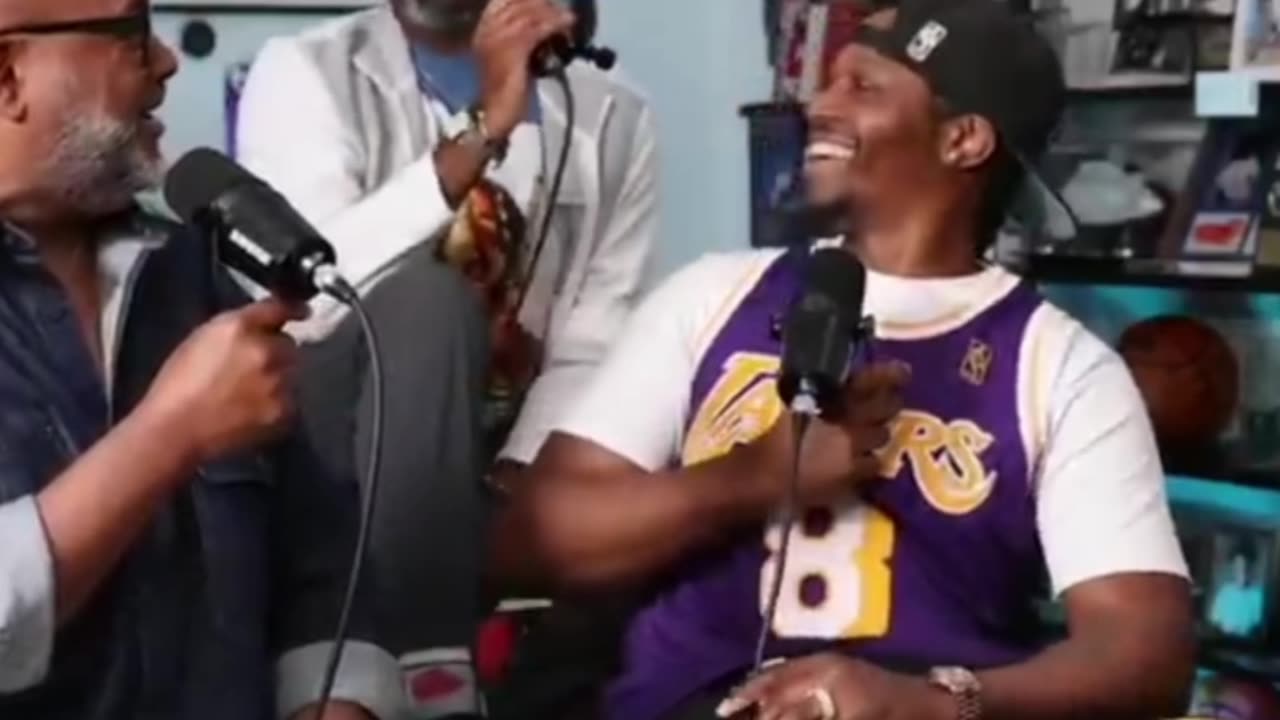 Terry is no longer a ‘Filmmaker Extraordinaire’ 😆