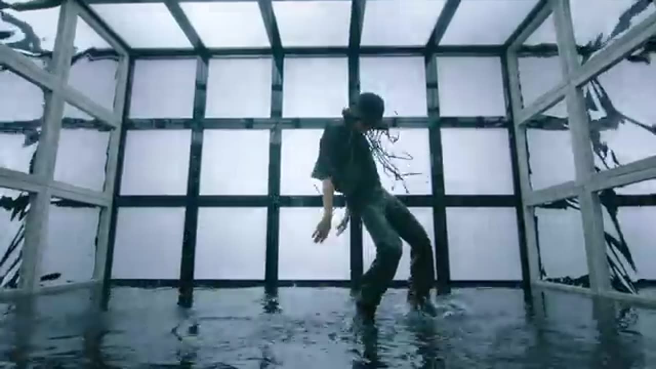 KAI 카이 '음 (Mmmh)' MV