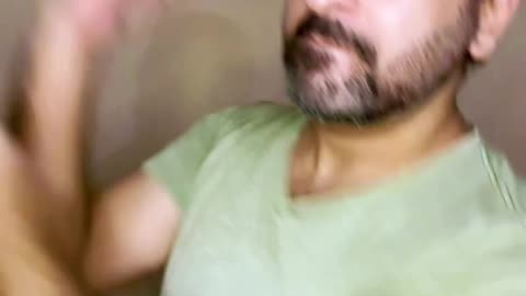 Dancing to trending song 'Shamumaku'