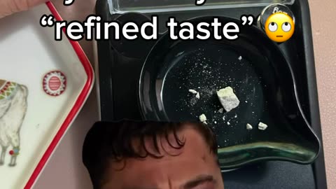 To my fellow owners of bodies with "refined taste" 🙄