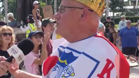 This dude was glitching in his matrix. HAHAHA