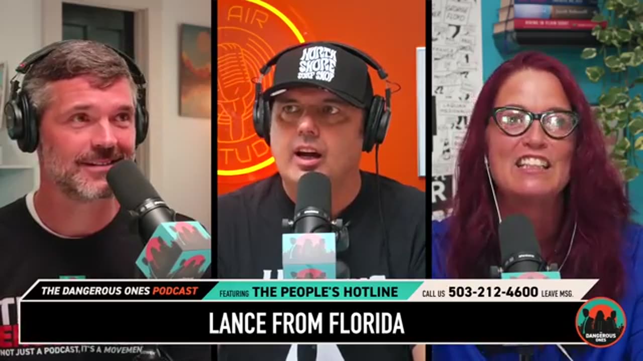 MEME WAR RETURNS: Viral TRUMP TROLLING at its BEST