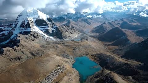 LORD SHIVA'S Divine Sacrifice- NEELKANTH