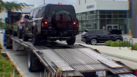 Watch Land Rover Unload! 🚗 | Car Shipping Behind the Scenes