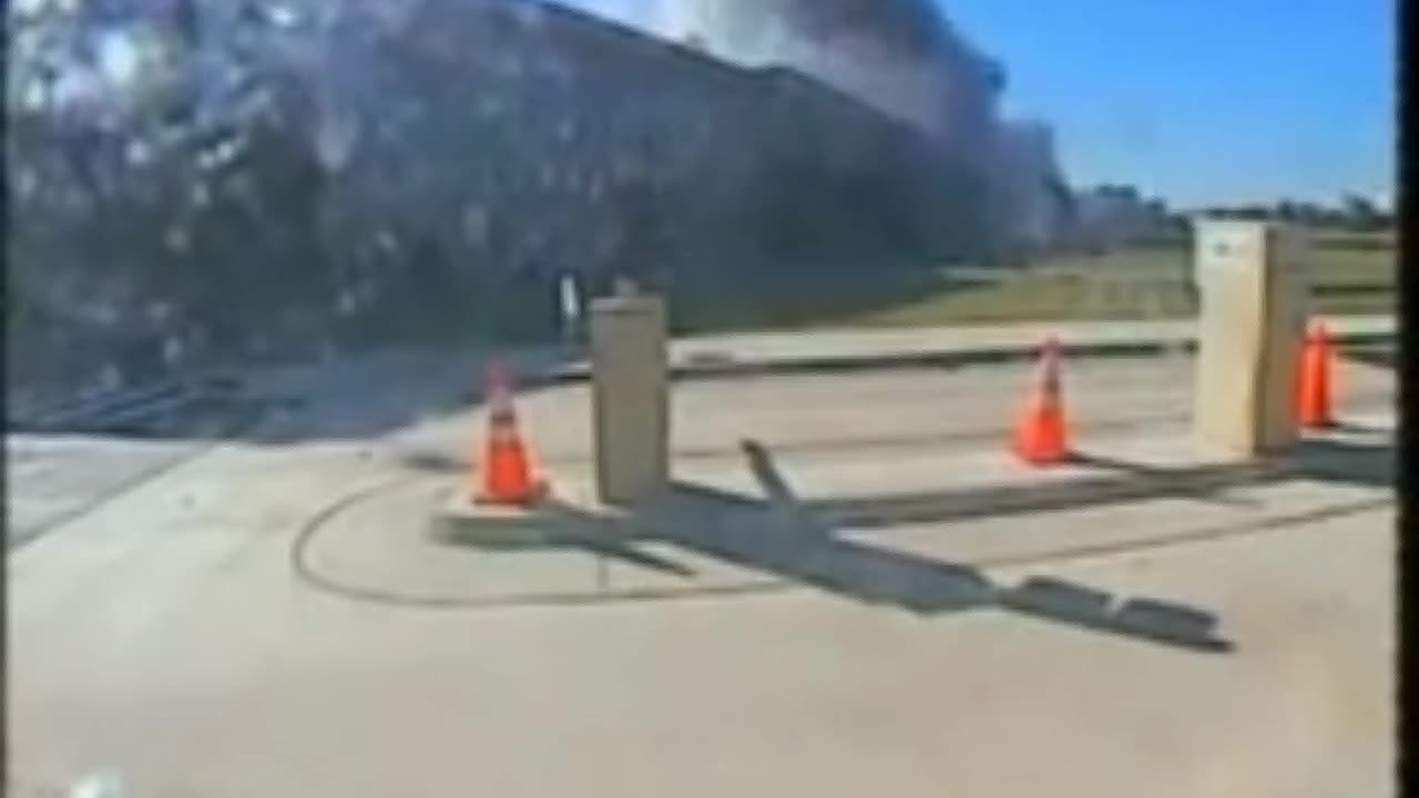 2001年9月11日のペンタゴン駐車場のカメラ映像 アメリカン航空77便はペンタゴンに衝突しなかった
