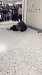 Mental Beetch Vs Phaggot