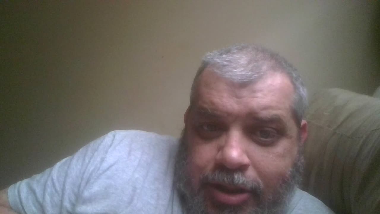 Plane crashes in Minnesota, flames engulf home