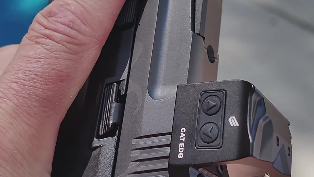 Add a little flare with the CYELEE CAT EDG Optic! #Cyelee #reddotsight