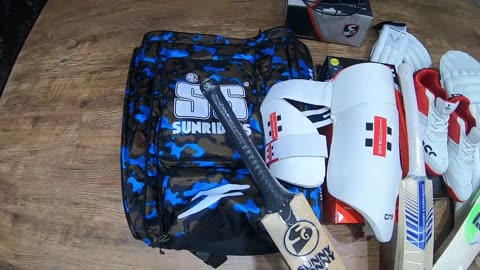 CRICKET KIT FOR BOYS