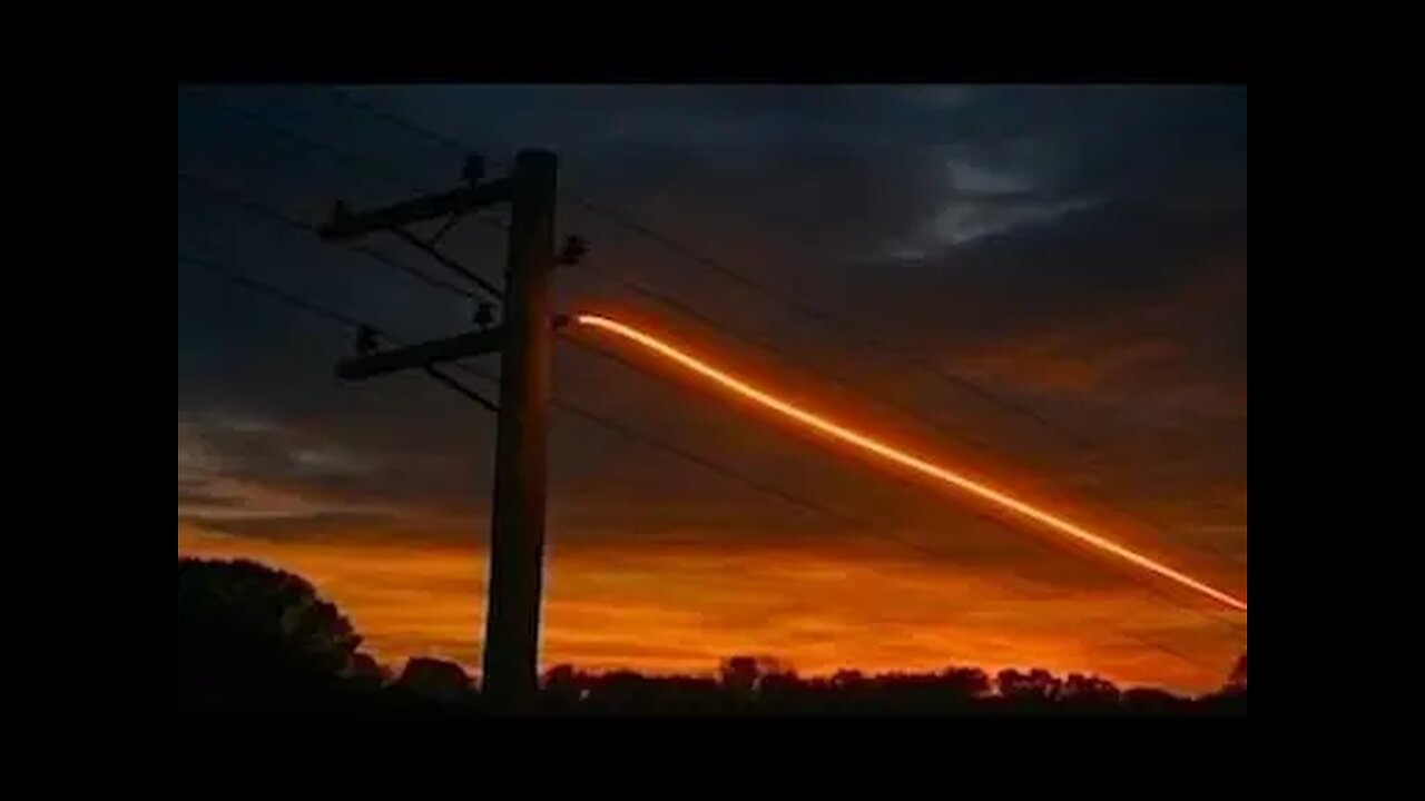 Viewer Footage of 'Electrical ANOMALY' Caught in Real Time!