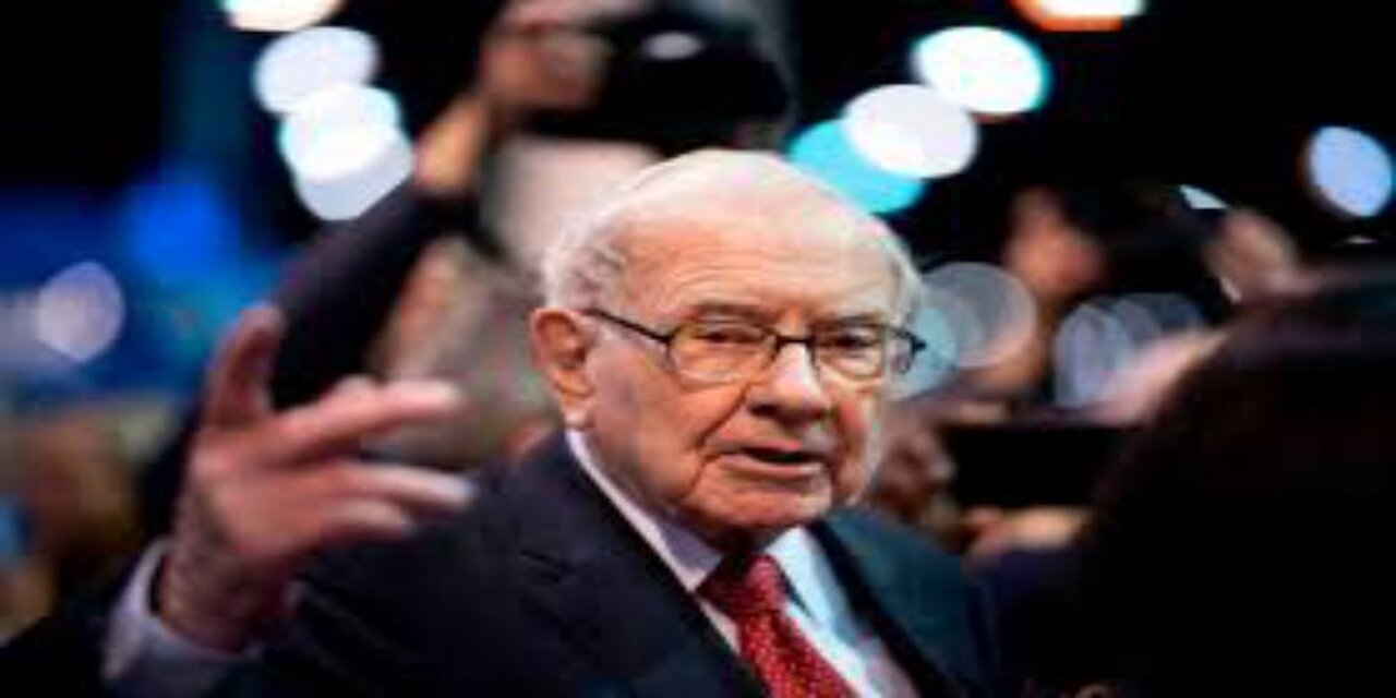 Warren Buffett Had Shareholder Arrested Over Epstein, Now He's Appealing