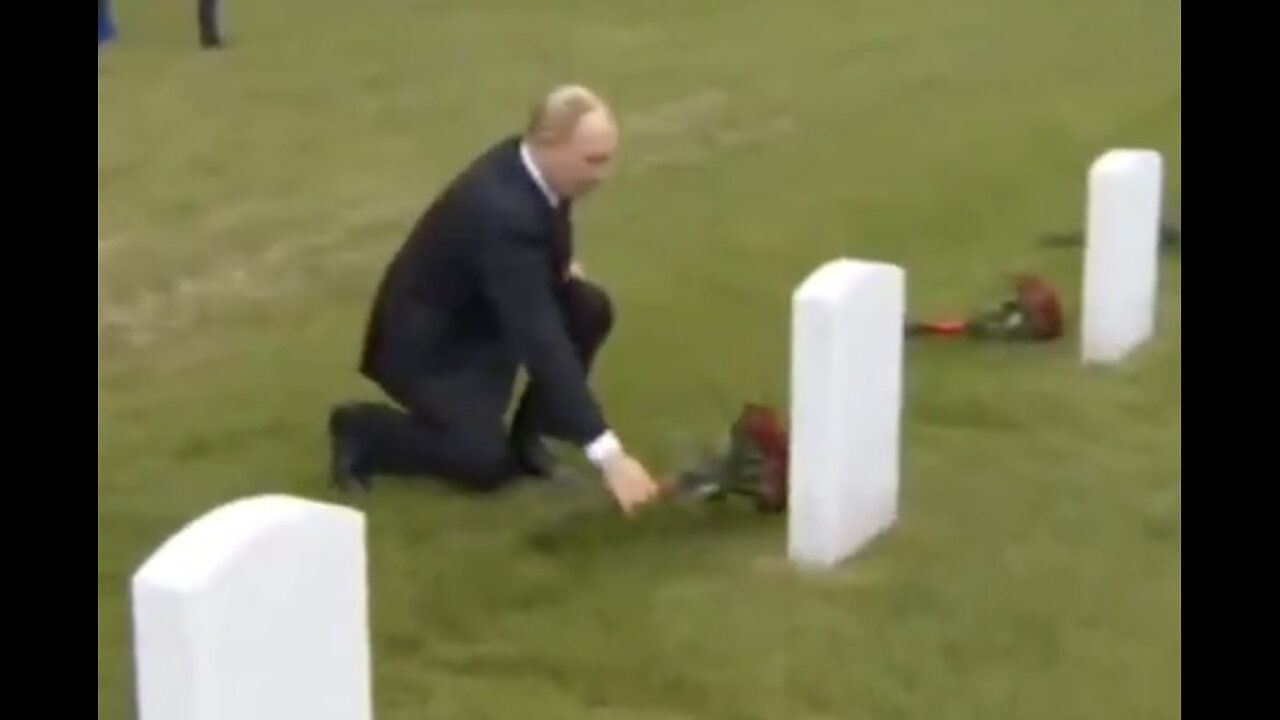 Putin laid flowers at the graves of Soviet pilots in Alaska