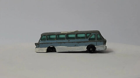 MATCHBOX Restoration N0.40 Royal Tiger Coach 1961