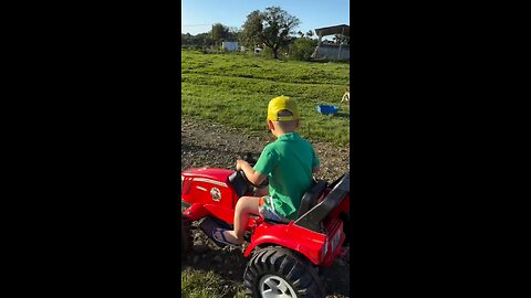 Farmer's Kids are Kind and Smart