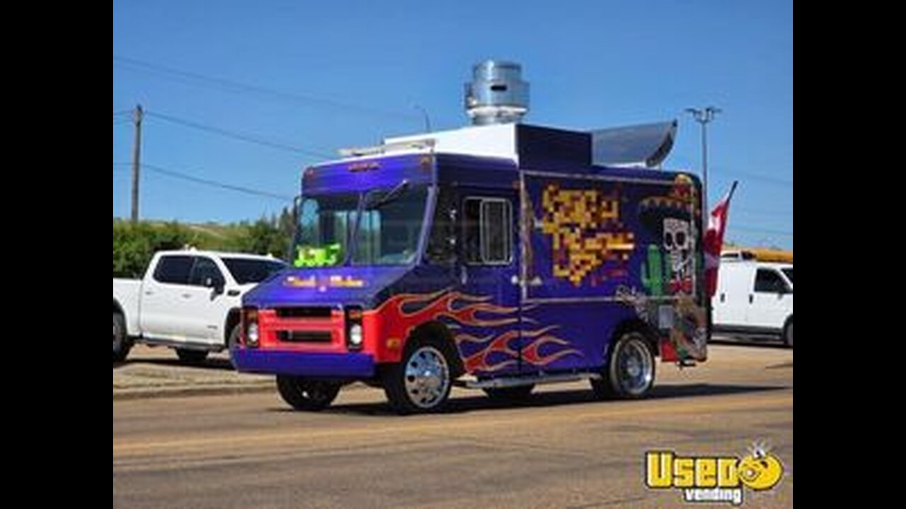 Chevrolet P30 Stuffed Churros Food Truck with Newly Built Kitchen for Sale in Alberta!