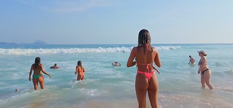 Walking on THE MOST BELOVED BEACH IN RIO DE JANEIRO 🇧🇷 LEBLON BEACH — BRAZIL 【 4K UHD 】