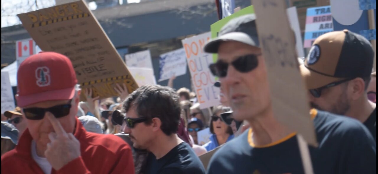 Full coverage from Second Camera (better audio) for Bellingham "Hands Off" Protest
