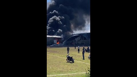 Shocking Footage: Private Jet Crashes into Industrial Building in Mexico – All 10 On Board Killed