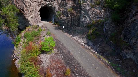 Rail-Trail Tunnel Curlew, WA