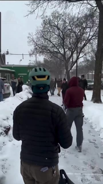 Mexican Restaurant Calls Antifa Mob To Attack Customer