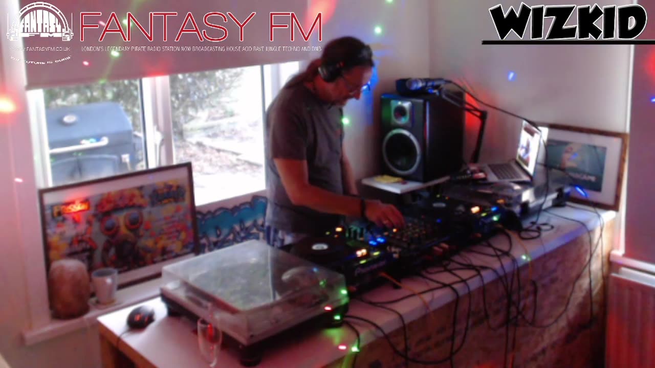Mi Casa Su Casa with DJWizkid