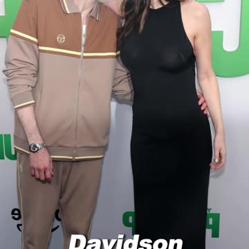 Elsie Hewitt Baby News with Pete Davidson | Eddie Murphy & Keke Palmer Parenting Tips