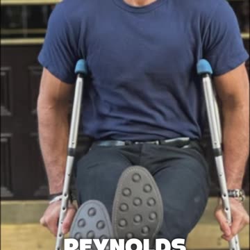 Baldoni's Texts Expose Emotional Star Meeting Details #BaldoniTexts #HollywoodDrama #ItEndsWithUs