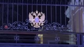 Delegación rusa llega al consulado de Rusia en Estambul