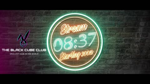 Techno DJs live at Black Cube Club