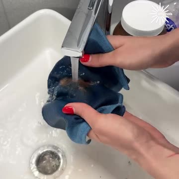 This toilet paper comes with a wash cycle️.hd