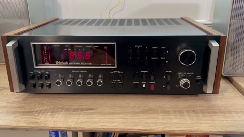 Mcintosh MAC4300V For Sale video 2