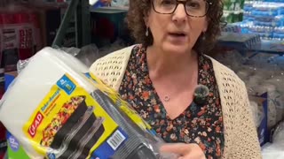 American doctor exposing how dangerous it is to eat food out of back plastic containers