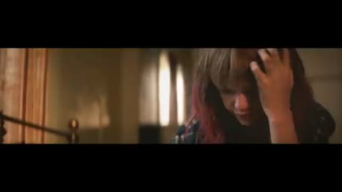 Taylor Swift - I Knew You Were Trouble (Official music Vidoe)