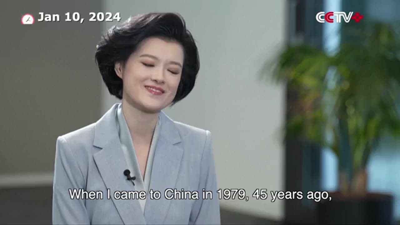 China Has Wisdom to Tackle Economic Challenges: Schwab