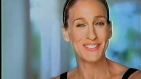 September 2007 - Sarah Jessica Parker Loves What This Does for Her Hair