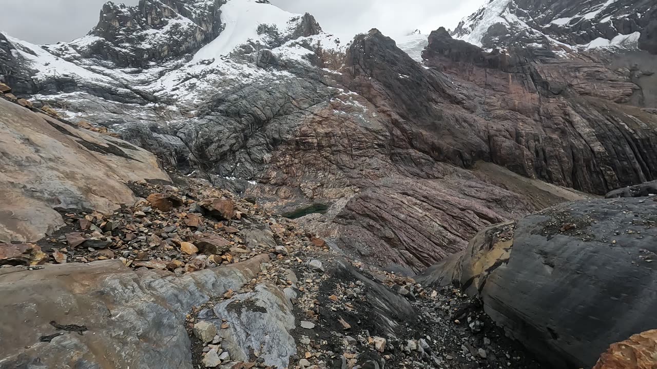 Making it to the ice cave in #NevadoMaparaju