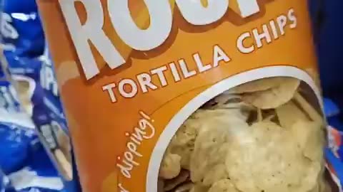 🚨 “ALL THE FOOD IS FAKE!” WOMAN WALKS INTO ALDI - SAYS ...