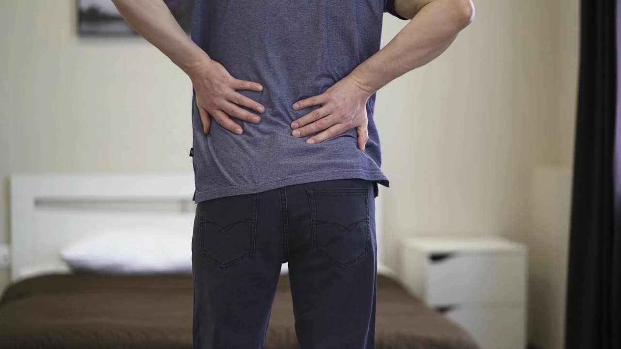Cách chữa đau thần kinh tọa hiệu quả: Bí quyết từ chuyên gia Đông y