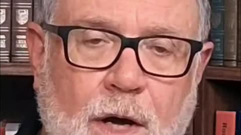 Dude Gets Destroyed, Texan Gets Rekt in Backyard Brawl!