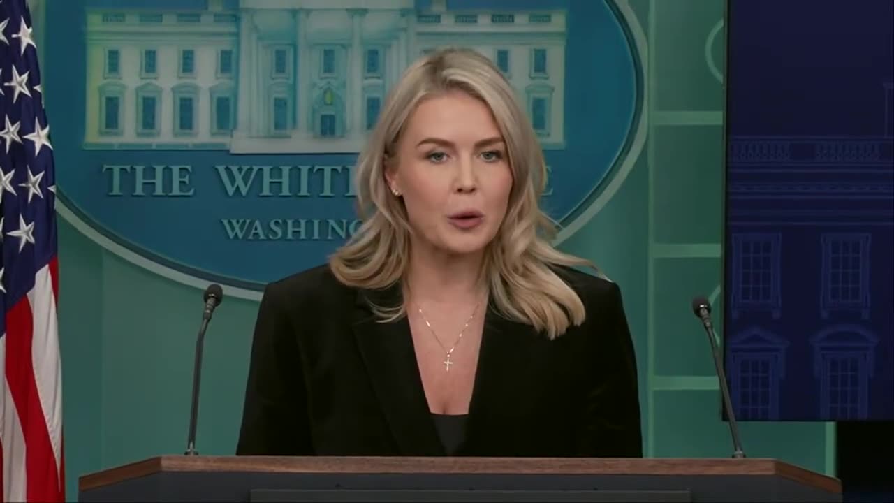 Leavitt speaks after better-than-expected jobs report, Epstein file release! - 11/20/25