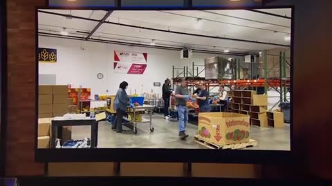 Shutdown hits flights and food aid as pressure builds for a deal