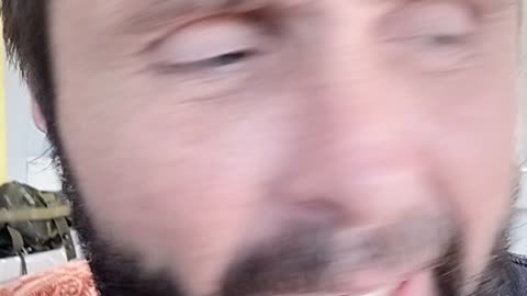 Skinhead 🏳️‍🌈🤔