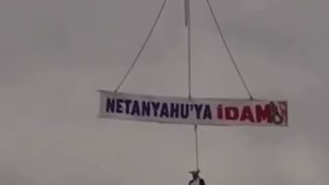 Under the caption "Execution": A doll in the image of Prime Minister Bibi Netanyahu