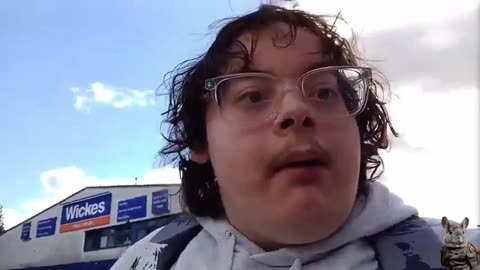 ShopPOV London's PATHETIC Shop Lifting Degenerate